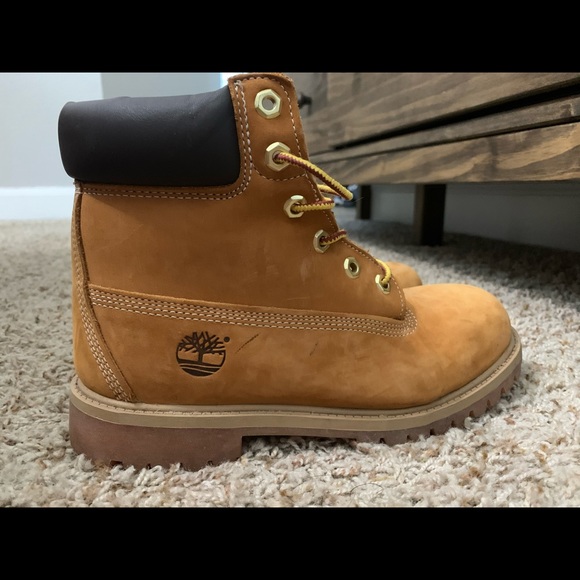 TIMBERLANDS - Picture 3 of 3